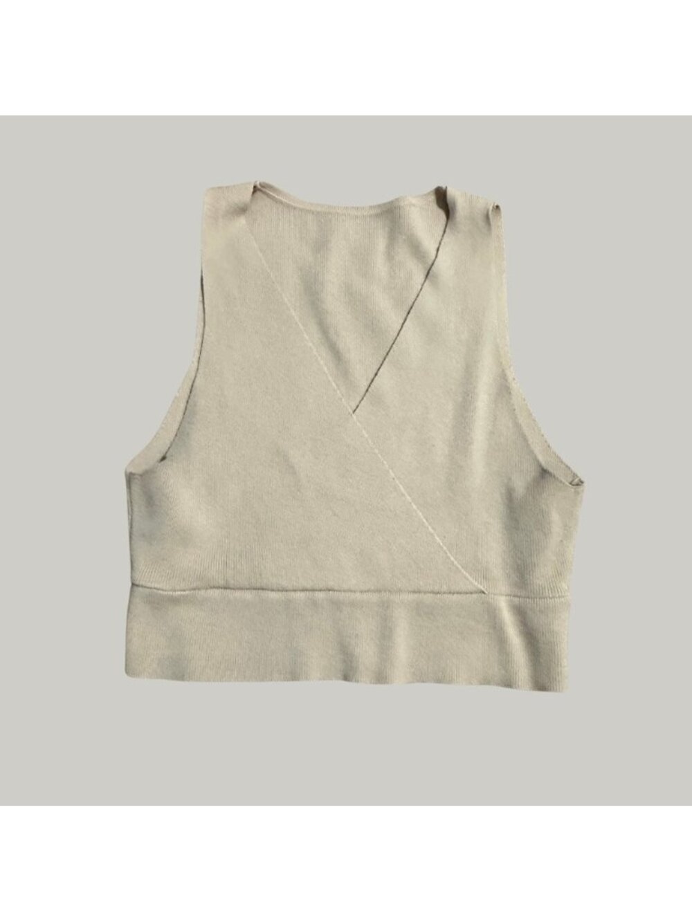 V-Neck Crop Top